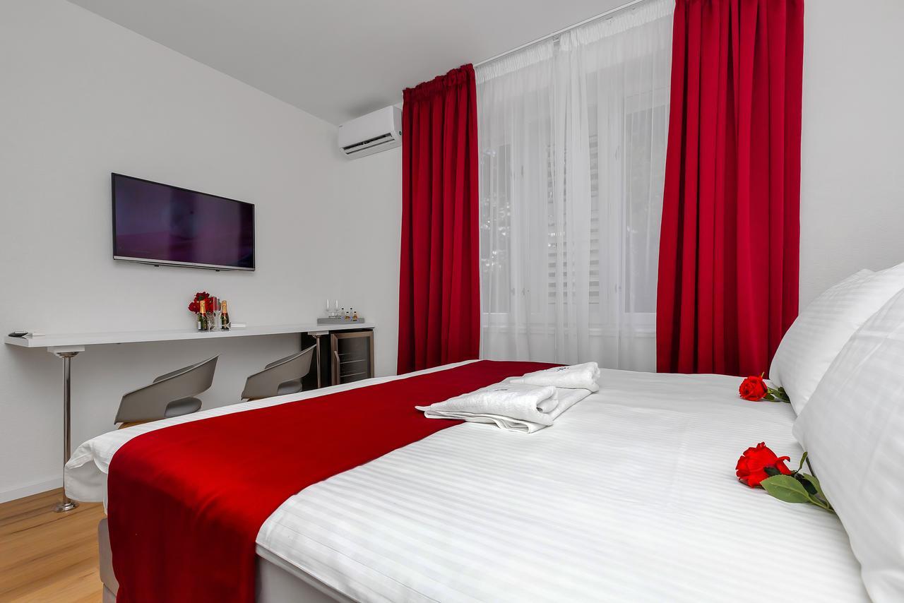 Luxury Rooms Paradise Garden Makarska Exterior foto